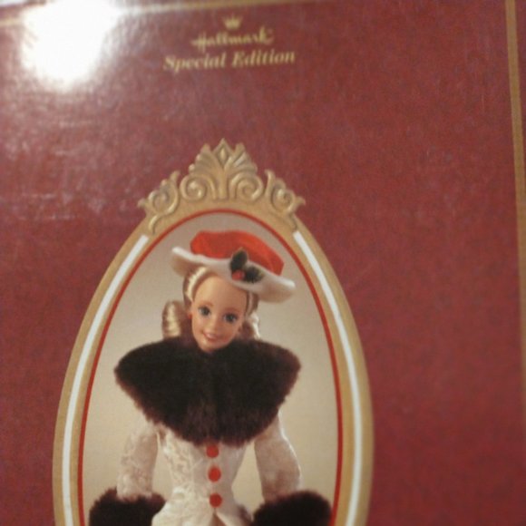 Special Edition Holiday Memories Barbie Doll 1995 - Picture 5 of 11
